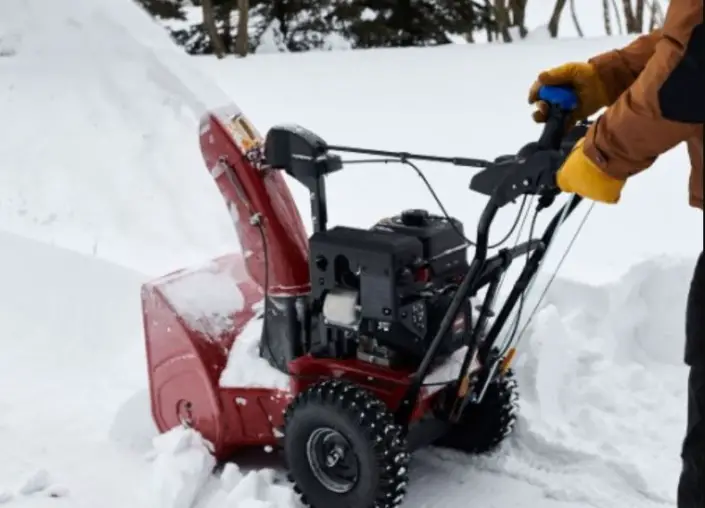 Toro PowerMax 824 Snowblower Review - The Ultimate Home Living Blog